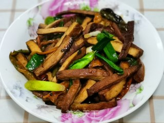 辣椒青蒜炒干子的做法步骤：9