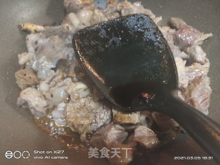 牛腩烧黄瓜的做法步骤：6