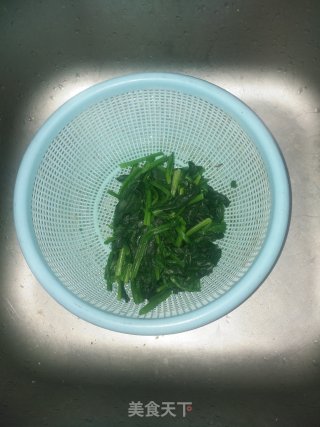 凉拌菠菜鸡皮的做法步骤：8