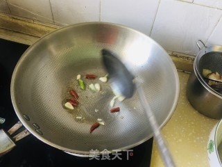 蒜苔炒腊鸭的做法步骤：3