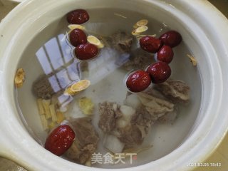 牛排骨汤的做法步骤：5