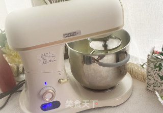 吃一次就爱上的紫薯吐司，用料十足的做法步骤：3