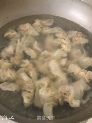 大肉云吞的做法步骤：2