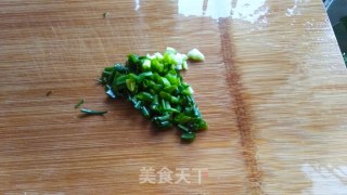 菠菜鸡蛋面的做法步骤：2