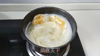 菠菜鸡蛋面的做法步骤：5