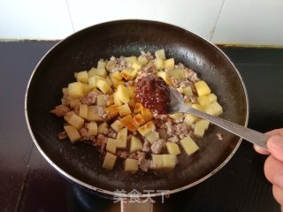肉末土豆鸡蛋的做法步骤：6
