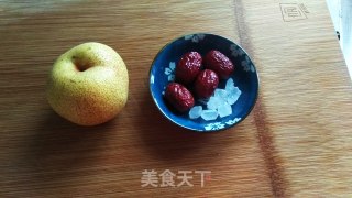雪梨红枣汤的做法步骤：1