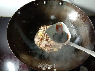 萝卜干炒肉的做法步骤：4