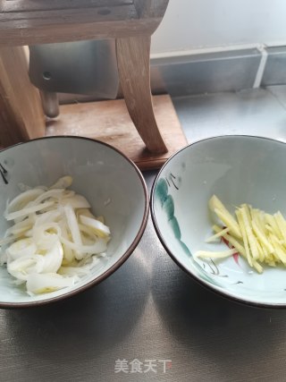 金针菇肥牛的做法步骤：3