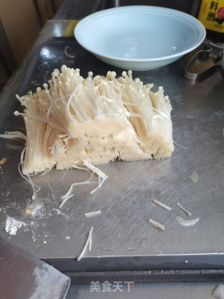 金针菇肥牛的做法步骤：6