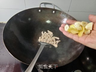 香菇鸡蛋米粉的做法步骤：6