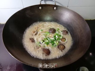 香菇鸡蛋米粉的做法步骤：13
