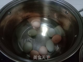 金钱蛋的做法步骤：1