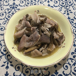 菌菇瘦肉煲猪肚的做法步骤：8