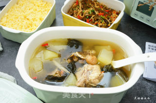 筒骨裙带菜冬瓜汤+玉米饭的做法步骤：21