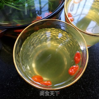 香菜生姜枸杞水的做法步骤：10
