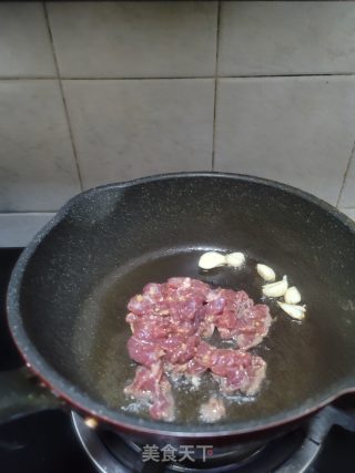 芦笋炒牛肉的做法步骤：8