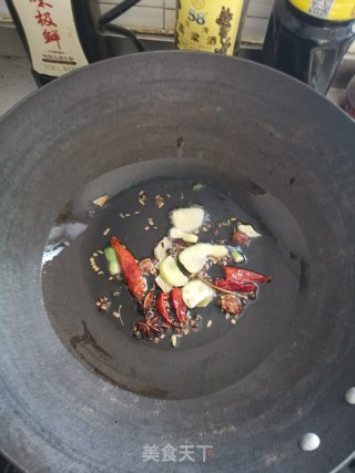 红烧香辣牛腩的做法步骤：5