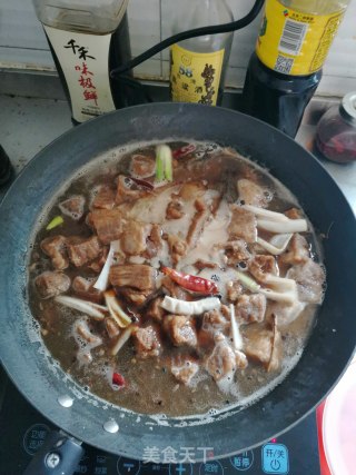 红烧香辣牛腩的做法步骤：8