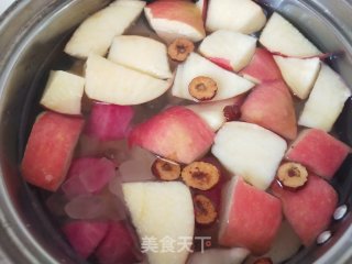 萝卜梨冰糖水的做法步骤：3