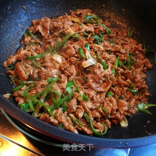 青椒葱丝炒羊肉的做法步骤：11