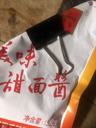 家常版老北京炸酱面的做法步骤：2