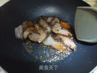 腊肉炒藠头的做法步骤：5