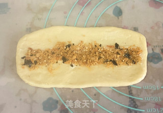 肉松满满巨柔软！奶香肉松小餐包~的做法步骤：8