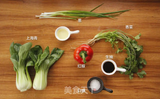 白灼青菜的做法步骤：1