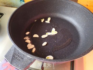 荷兰豆炒午餐肉的做法步骤：6
