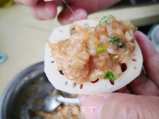 炸藕合的做法步骤：3