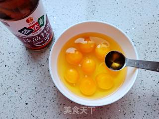茄汁鸡蛋龙须面的做法步骤：3