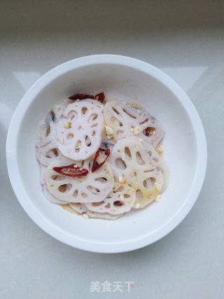 糖醋藕片的做法步骤：9
