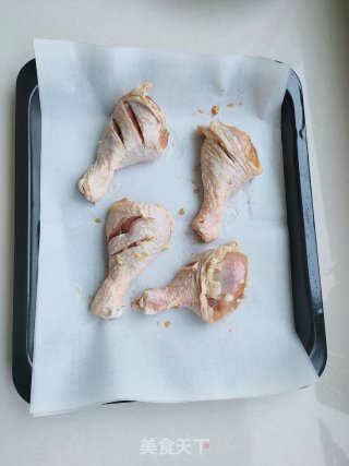 蒜香烤鸡腿的做法步骤：3