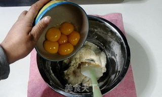 烫面法制作柔嫩的古早蛋糕的做法步骤：6