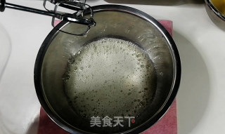 烫面法制作柔嫩的古早蛋糕的做法步骤：8