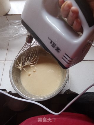 戚风蛋糕的做法步骤：6