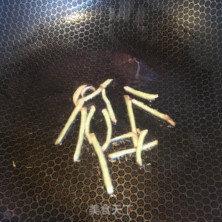 萝卜烧牛筋的做法步骤：3