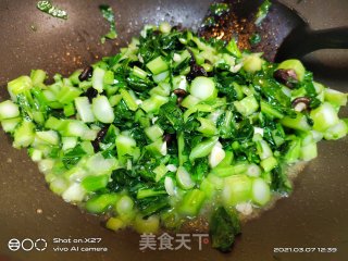 香菇炒广东菜心的做法步骤：5
