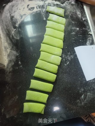 菠菜卷的做法步骤：12