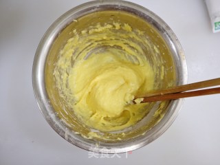 香葱蛋奶煎饼❗️营养丰富，又香又软，十分钟快手早餐❗️的做法步骤：4