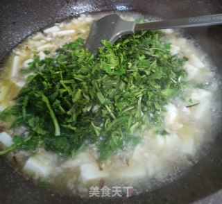 荠菜山药肉末豆腐羹的做法步骤：5