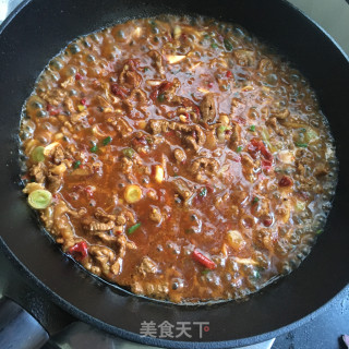 香辣肉丝炒豆腐的做法步骤：8