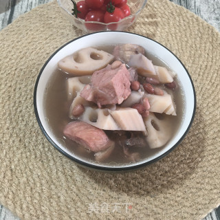 莲藕花生炖排骨的做法步骤：9