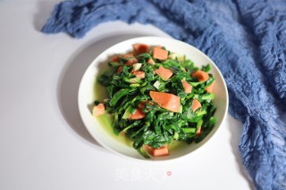 火腿肠炒韭菜的做法步骤：6
