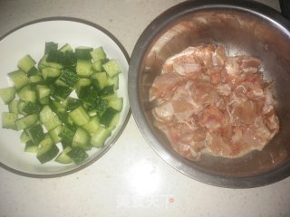 酱爆鸡丁的做法步骤：5