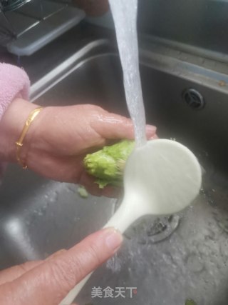 凉拌儿菜的做法步骤：1