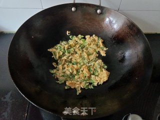 青椒炒鸡蛋的做法步骤：5