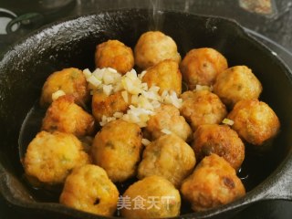 糖醋丸子的做法步骤：5