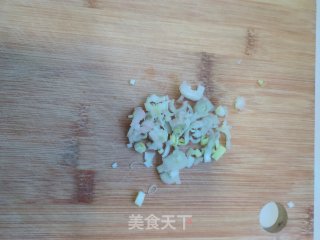 杏鲍菇炒肉丝的做法步骤：5
